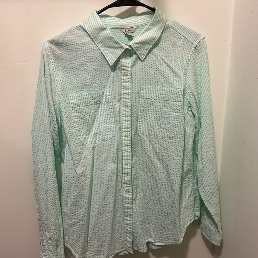 L.L. Bean mint green seersucker button down, women’s size medium